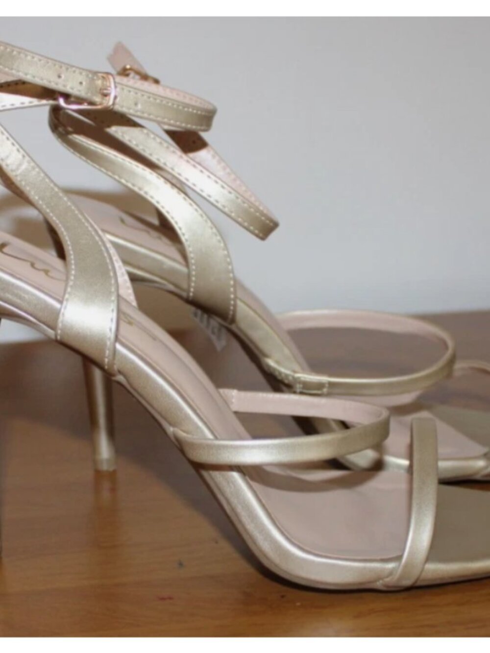 Lulus Gold Ankle Strap High Heels Strappy Sandals Dress Shoes Sz 9